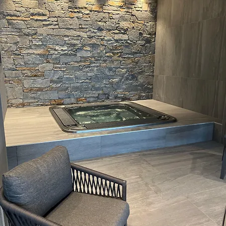 Alpina & - Restaurant Oxalis فندق لي جيه