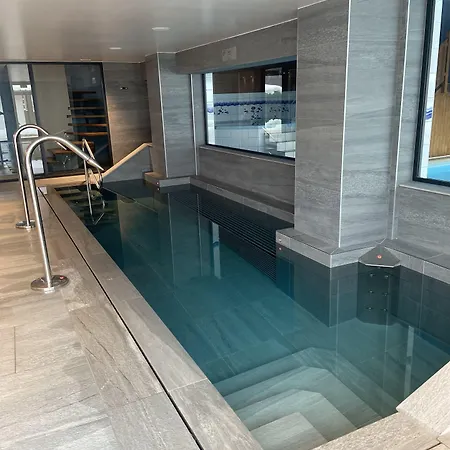 فندق Alpina & - Restaurant Oxalis