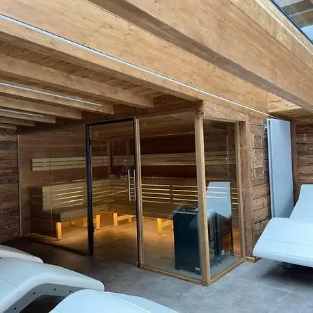 Alpina & - Restaurant Oxalis Hotel 3*