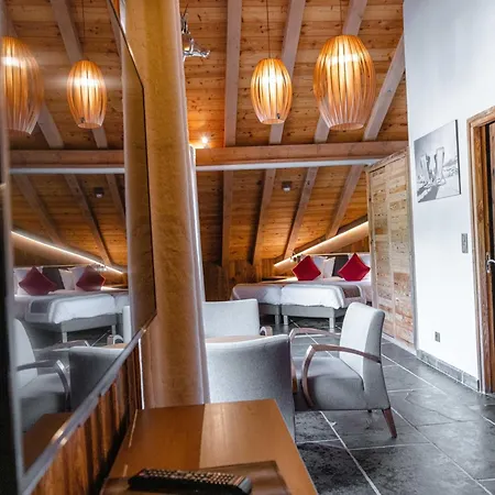 Hotell Alpina