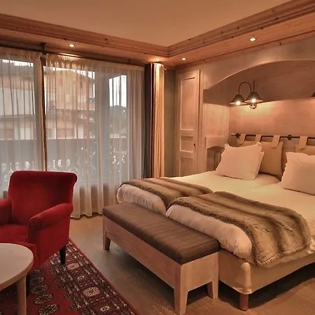 Alpina & - Restaurant Oxalis Hotel Les Gets